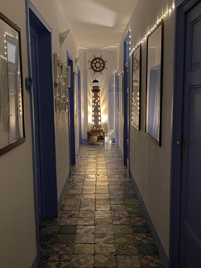 Отель Le Stanze Sul Mare Портоферрайо Экстерьер фото
